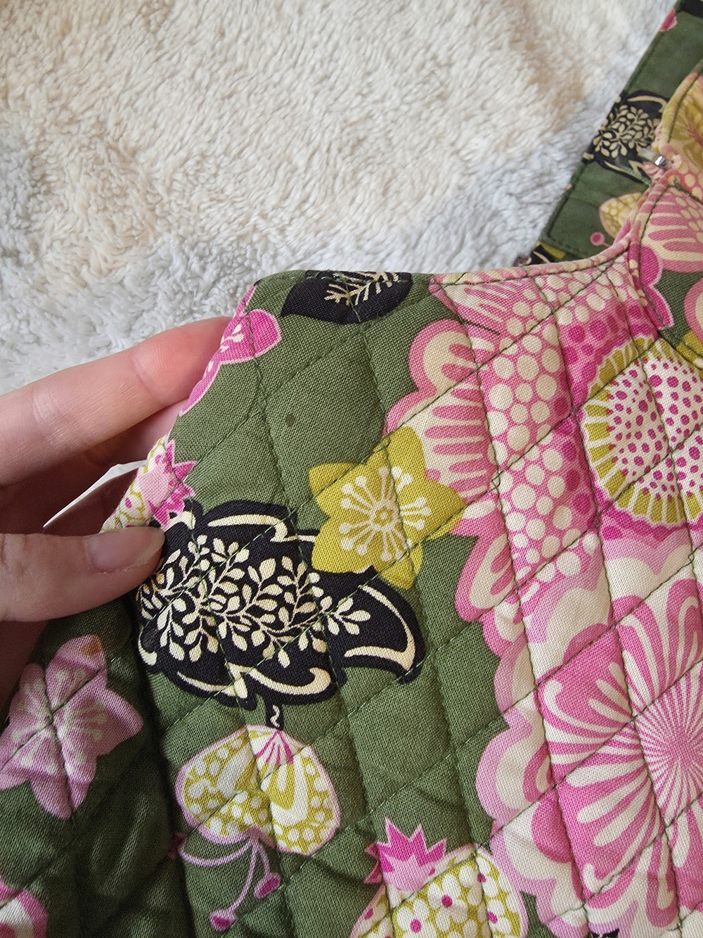 Vera Bradley Glenna Bag - Picture 9 of 12